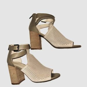 Marc Fisher Leather Perforated Wedges 10